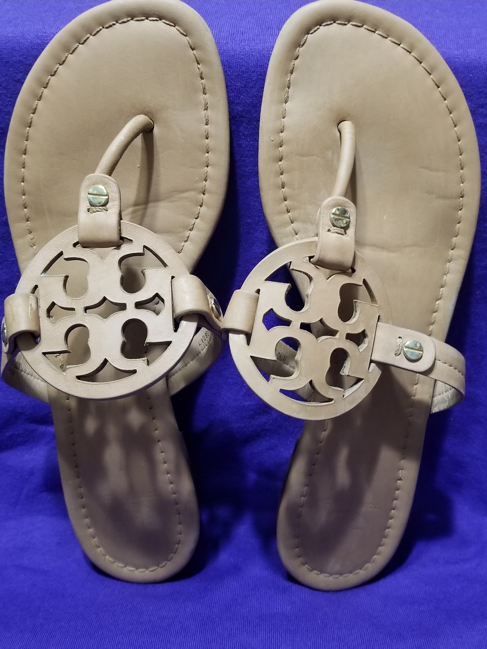 Tory Burch Women's Shoe Size 8 Taupe Miller Logo Leather Thong Sandals